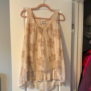 Chic Beige Floral Sleeveless Blouse